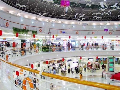 深圳華僑城銅鑼灣廣場 六大采光中庭點亮百貨新體驗